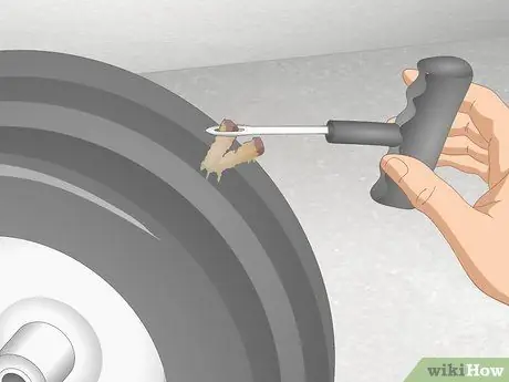 Починка шины тачки (бескамерная) Шаг 13