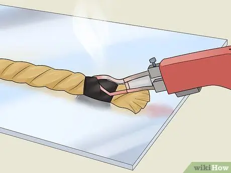 Не допускайте изнашивания веревки, шаг 15