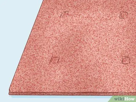 Удаление вмятин от мебели с ковра Шаг 7