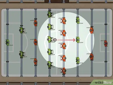 Играть в настольный футбол Шаг 9