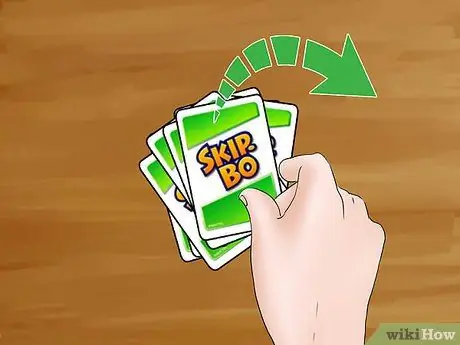 Сыграть в Skip Bo Junior Step 3