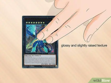 Определите фальшивую Yu Gi Oh! Открытки Шаг 11