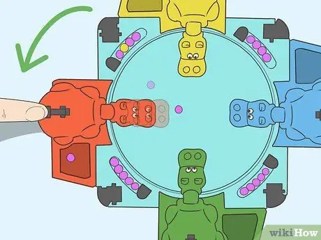 Сыграть в Hungry Hungry Hippos, шаг 4 Сыграть в Hungry Hungry Hippos, шаг 4