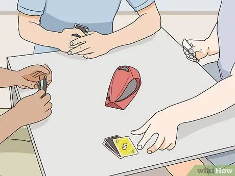 Сыграть в UNO Attack Step 6