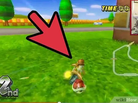 Используйте предметы в качестве щитов в Mario Kart Wii, шаг 6