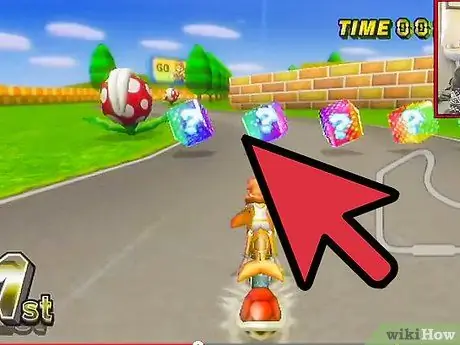 Используйте предметы в качестве щитов в Mario Kart Wii, шаг 8
