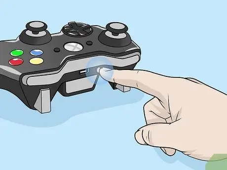 Подключите геймпад Xbox One к Xbox One Шаг 5