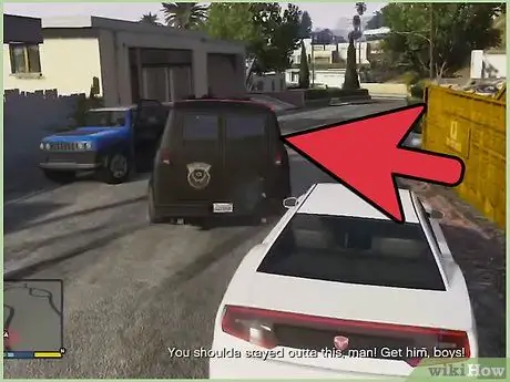 Спасите похищенную девушку в GTA V, шаг 2
