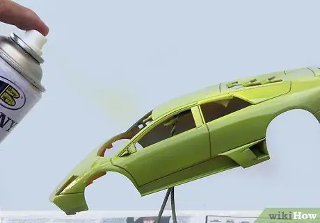 Покрасьте модель автомобиля Шаг 5