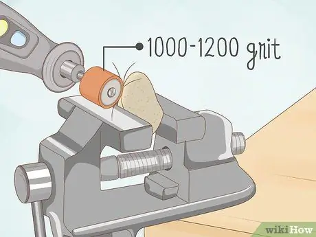 Отполировать камни с помощью Dremel Step 9