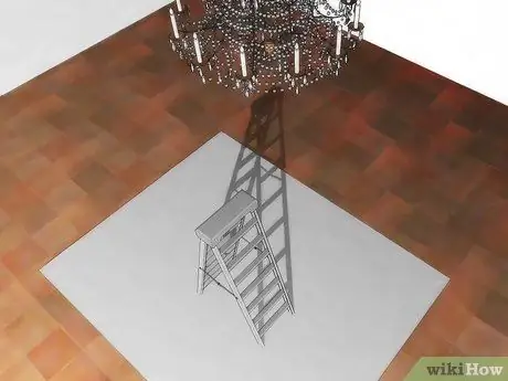 Очистите хрустальную люстру Шаг 2