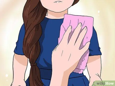 Очистите свою куклу American Girl, шаг 11