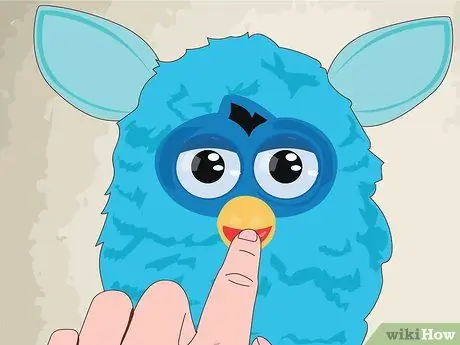 Будьте хорошим владельцем Mute Furby Шаг 11