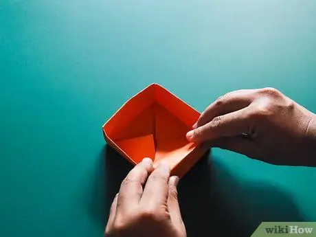 Сделайте корзину для бумаги оригами. Шаг 7