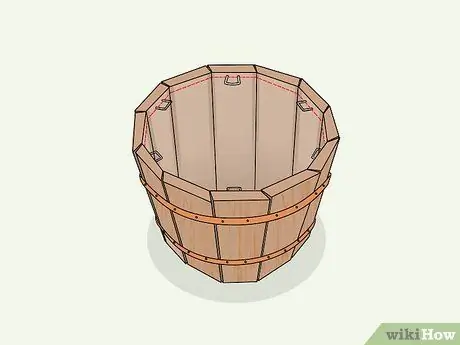 Сделать деревянное ведро Шаг 14