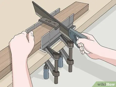 Разрезание стыков под углом, шаг 5