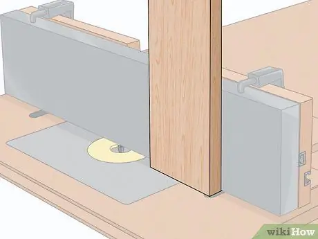 Вырезать скользящий ласточкин хвост. Шаг 11