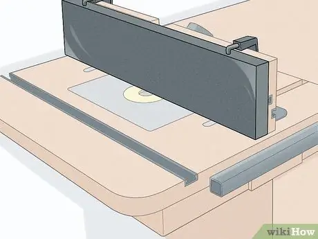 Вырезать скользящий ласточкин хвост. Шаг 4