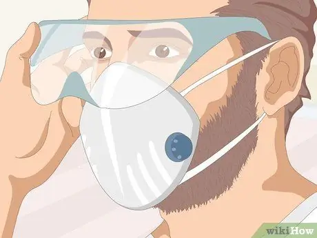 Ремонт отверстий в гипсовых стенах Шаг 2