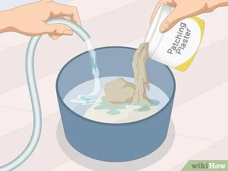 Ремонт отверстий в штукатурке стен Шаг 8