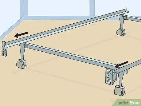 Соберите металлический каркас кровати Шаг 3