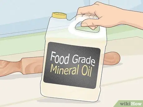 Уход за оливковой древесиной Шаг 2