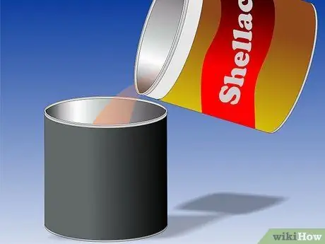 Нанесите Shellac Step 2