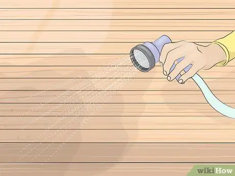 Нанесите Ipe Oil Step 6 Нанесите Ipe Oil Step 6