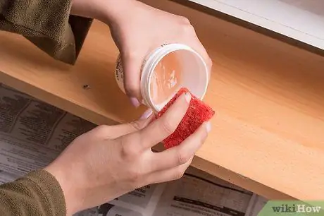 Покраска лакированных шкафов Шаг 5