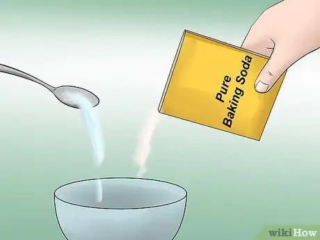 Очистите верхнюю часть электрической плиты Шаг 5