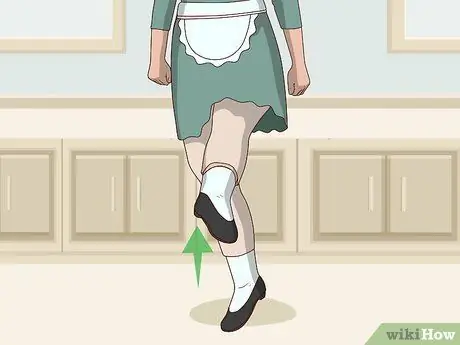 Dance an Irish Jig Step 8