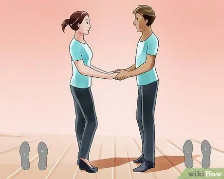 Традиционный танец Cumbia Colombiana Шаг 11