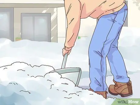 Snow Blow Your Driveway Шаг 7