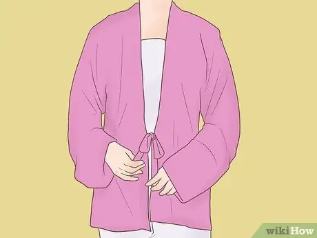 Наденьте традиционное китайское платье, шаг 2