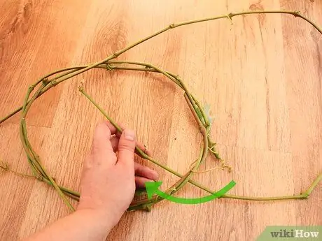 Делаем венок из виноградной лозы Шаг 6