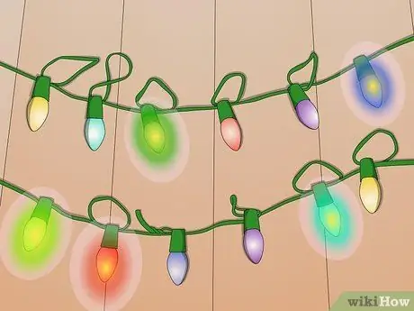 Заменить мертвые огни рождественской елки, шаг 2