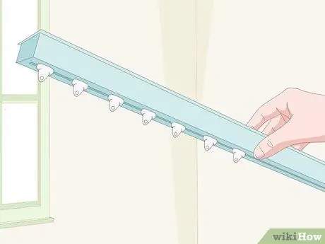 Вешать шторы на потолок Шаг 8