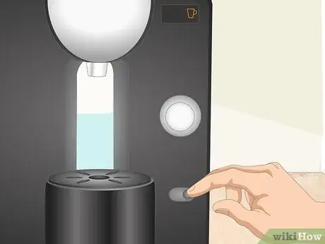 Используйте кофеварку Tassimo Шаг 5