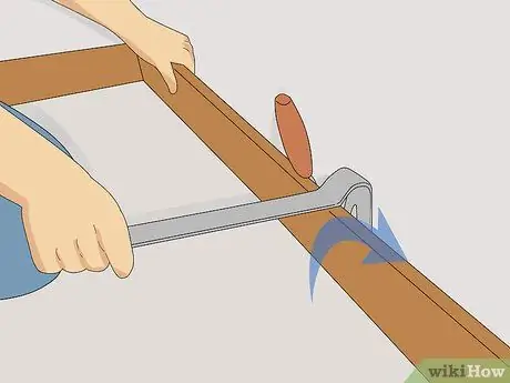 Удалите плинтусы, шаг 5