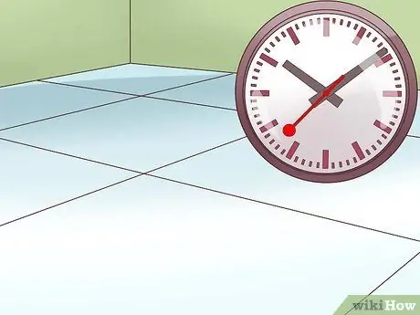 Установите напольную плитку Шаг 15