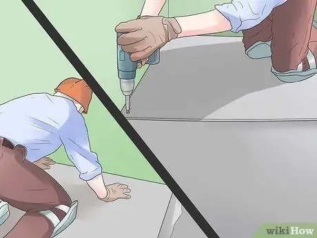 Установите напольную плитку Шаг 3