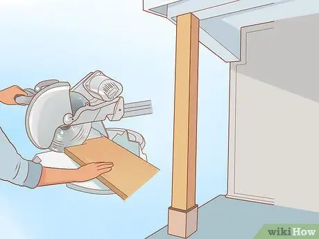 Оберните столбы крыльца деревом Step 10