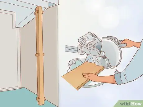 Оберните столбы крыльца деревом, шаг 2