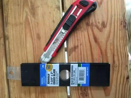 BOX CUT