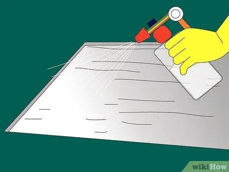 Удаление латексного резинового ковра и плиточного клея с цементного пола Шаг 12