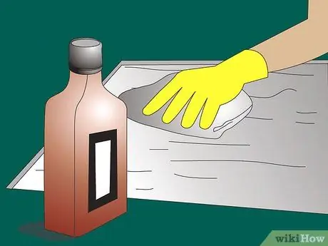 Удаление латексного резинового ковра и плиточного клея с цементного пола Шаг 7