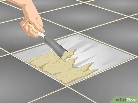 Ремонт треснувшей плитки на полу Шаг 14