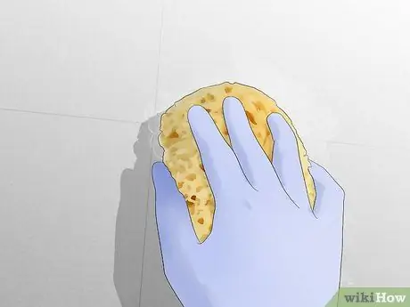 Покрасьте ванную комнату шаг 4