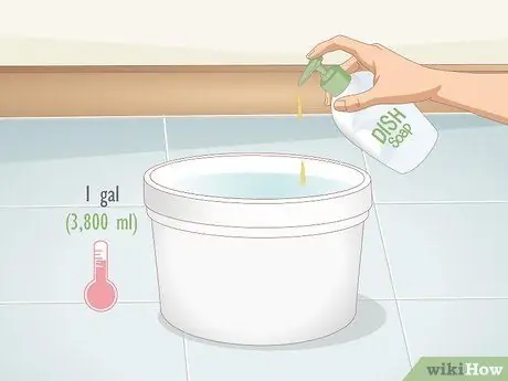 Нанесите Tile Sealer Step 7