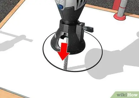 Резка плитки с помощью Dremel Step 10
